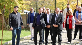 Ağrı'da yapımı süren Sporcu Fabrikası'nın inşaatını Vali Yardımcısı Karataş inceledi