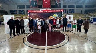 Bayburt'da basketbol il birinciliğini Gençlik ve Spor İl Müdürlüğü kazandı