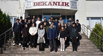 Düzce Teknokent MTAL öğrencileri Düzce Üniversitesi Mühendislik Fakültesini gezdi