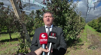 Isparta'da Ziraat Odası Başkanı Selçuk, elma fiyatlarının 3-4 kat arttığını söyledi