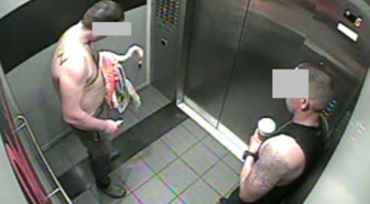 Las Vegas'ta otelden flamingo çalan Kanadalı turist suçlu bulundu: 30-40 bira içmiş