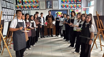 Mardin'in Midyat ilçesinde 20 öğrenci sanat atölyesinde ressam olmayı hedefliyor