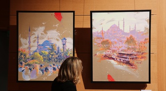 Paris'te 'İstanbul: Bir Şehir, Bin Bakış' sergisi açıldı