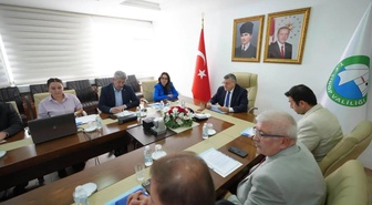 Sinop'ta istihdam ve mesleki eğitim hedefleri Vali Özarslan başkanlığında görüşüldü