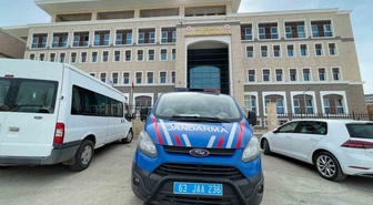 Siverek'te 16 yaşındaki kız çocuğuna istismar iddiasıyla 15 şüpheli gözaltına alındı