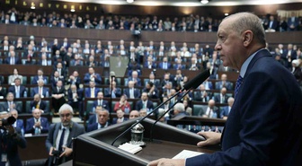 Cumhurbaşkanı Recep Tayyip Erdoğan: 'Türkiye olarak ihtiyaç duyulduğu her aşamada Suriye’nin yanında olmaya devam ediyor, Suriye halkının refah ve huzuru için üzerime düşen sorumluluğu yerine getirmeye çalışıyoruz.'