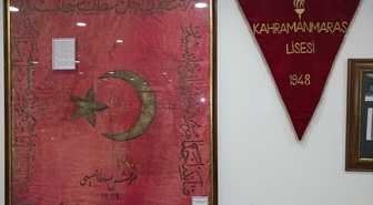 Depremde yıkılan Kahramanmaraş Anadolu Lisesi yaklaşık 110 yıllık mirasını sürdürüyor