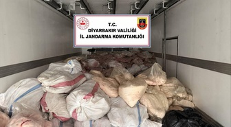 Diyarbakır Çınar'da yaklaşık 8 ton sağlığa zararlı iç yağ ve sakatat ele geçirildi