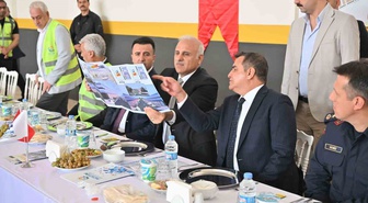 Diyarbakır Valisi Zorluoğlu, MOSTİM'de 2 bin 400 iş yerinin yapımını yerinde inceledi