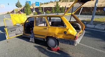 Elazığ'da iki otomobil çarpıştı, kazada 1 kişi öldü, 2 kişi yaralandı