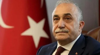Eşref Fakıbaba neden istifa etti?