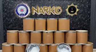 İstanbul'da kurye kılığında yaklaşık 100 kilo uyuşturucu bulundu, 2 kişi tutuklandı
