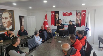 Kırklareli'de bomba uzmanları 22 AFAD personeline sabotaj eğitimi verdi