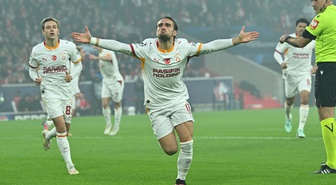 Yunus Akgün, 65 saniyede Galatasaray tarihine geçti