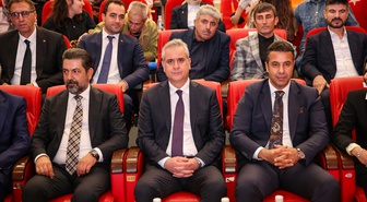 AK Parti Genel Başkan Yardımcısı Yalçın, Diyarbakır'da AK Parti İl Danışma Meclisi Toplantısı'nda konuştu: