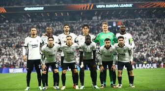 Beşiktaş Teknik Direktörü Italiano, Crystal Palace maçında 11'de 8 değişiklik yaptı