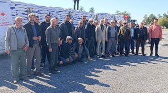 Beyşehir ve Hüyük'te üreticilere 3 milyon 600 bin liralık mercimek tohumu dağıtıldı