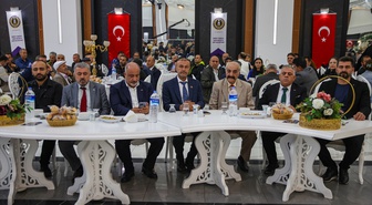Diyarbakır'da şehit aileleri ve gaziler için dayanışma ve onur yemeği verildi