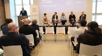 İzmir'de GİF-EGİAD panelinde ekonomik güvenlik Türkiye ve iş dünyası için tartışıldı