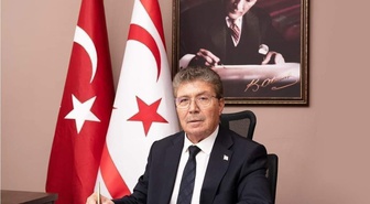 KKTC Başbakanı Üstel, 2027'de KKTC'li öğrencilere ücretsiz üniversite verecek