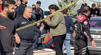 Malatya'da eşini bıçakla öldüren Akbulut, kendini boğazından yaralayıp öldü