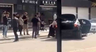 Mardin Kızıltepe'de iki tarafın kavgasında lüks otomobil taş ve sopalarla hasar gördü