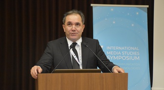 Prof. Dr. Keskin, yapay zekanın iklim mücadelesine katkısını ve maliyetini anlattı