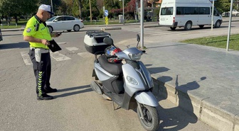 Samsun İlkadım'da devrilen motosikletin 78 yaşındaki sürücüsü yaralandı