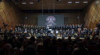 Ankara Devlet Türk Halk Müziği Korosu 40. kuruluş yılını CSO Ada'da konserle kutladı