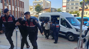 Aydın'da uyuşturucu operasyonunda gözaltına alınan 71 şüpheliden 3'ü tutuklandı