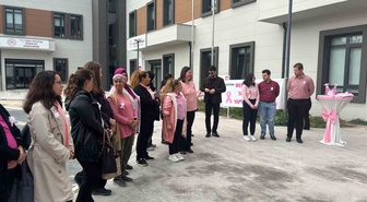 Babaeski'de pembe balonlu etkinlikte meme kanserinde erken teşhis vurgulandı