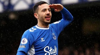 Dwight McNeil kimdir? Crystal Palace'a takasla gelen kanat oyuncusu nereli?