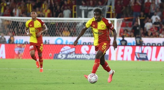 Göztepe Çorum FK maçında 3 puan hedefliyor, Akonnor teknik ekibi memnun etti