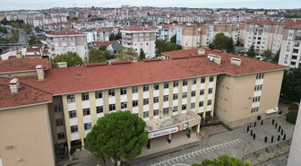 Tekirdağ Namık Kemal Lisesi 891 öğrenciyle 144 yıllık eğitim mirasını sürdürüyor