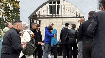 Zeytinburnu'nda yağ aldırma ameliyatında ölen Tuğba Onur toprağa verildi