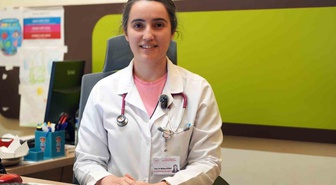Erzurum Şehir Hastanesinde Uzm. Dr. Kıymaz çocuk felci için aşı çağrısı yaptı