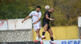 İnegölspor, 90. dakikada Koray Kılınç'ın golüyle Adana 01 FK ile 1-1 berabere kaldı