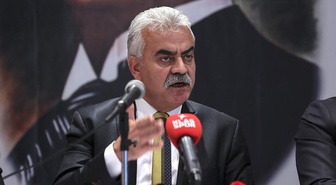 Metin Akyüz kimdir? TFF'de alt liglerden sorumlu yönetici Ankaragücü'nü de yönetmişti