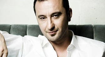Nev öldü mü? SON DAKİKA! Şarkıcı Nev neden öldü, hastalığı neydi? Nev son hali!