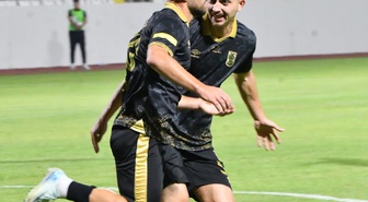 Balıkesirspor, zemini hazır olmayan stadında oynayamamasına rağmen iç sahada 4'te 4 yaptı
