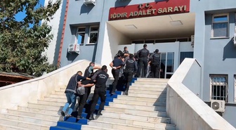 Iğdır İl Emniyet Müdürlüğü 27 günde 46 aranan kişiyi yakaladı, 39'u tutuklandı