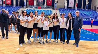 Köşk İlçe Müdürlüğü Kadın Futsal Takımı Muğla'da düzenlenecek bölge finaline yükseldi