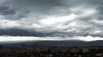 Meteoroloji Aydın'da kuvvetli sağanak için uyardı, Kuşadası ve Didim'e dikkat