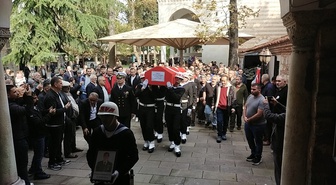 Rahatsızlanarak hayatını kaybeden Uzman Çavuş Oğuzcan Alma, Gebze'de toprağa verildi