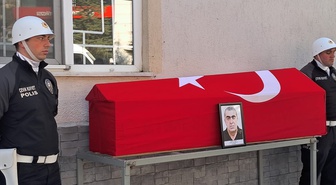 Artvin Ardanuç'ta kalp kriziyle ölen emekli özel harekat polisi Yalçın defnedildi