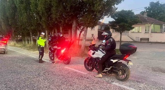 Bilecik'te jandarma denetiminde 192 motosiklet kontrol edildi, 7 sürücü ceza aldı