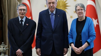 Cumhurbaşkanı Erdoğan, Nobel ödüllü Prof. Dr. Sancar ile eşini kabul etti