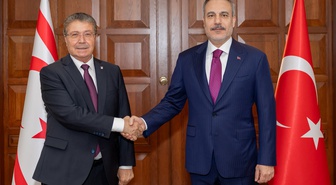 Dışişleri Bakanı Fidan, KKTC Başbakanı Üstel ile Dışişleri Bakanlığı'nda görüştü