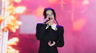Fatma Turgut, Mardin Kültür Yolu Festivali'nde 'Bir Varmış Bir Yokmuş'u seslendirdi
