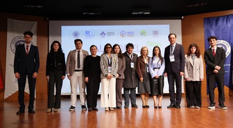 İstanbul Aydın Üniversitesi'nde Model COP31'de öğrenciler ülkeleri temsil etti